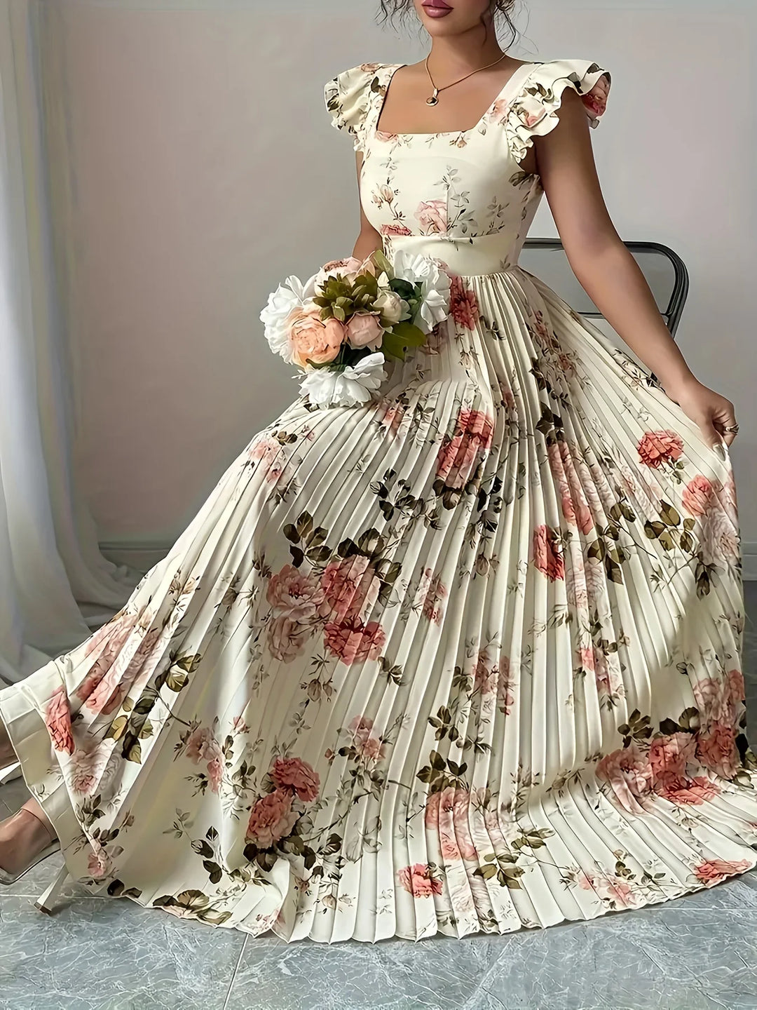 Théa™ | Beige Floral Ruffle Square-Neck Dress