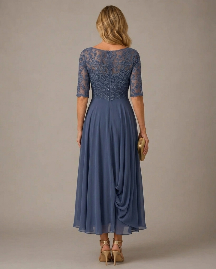 Marguerite™ | The Flattering Lace Midi Dress